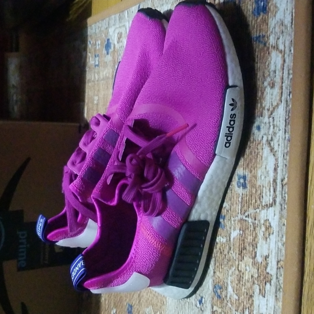 Adidas shoes women